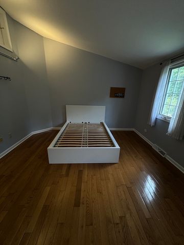 283 East Main 34, Norton, MA 02766