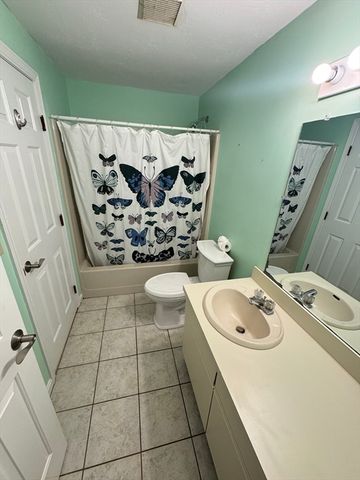 283 East Main 34, Norton, MA 02766