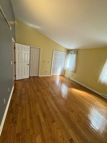 283 East Main 34, Norton, MA 02766