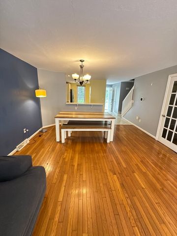 283 East Main 34, Norton, MA 02766