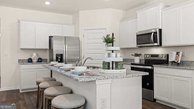 395 Bullock Pass, Jefferson, GA 30549