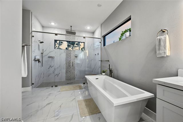 3159 6th AVE SE, Naples, FL 34117