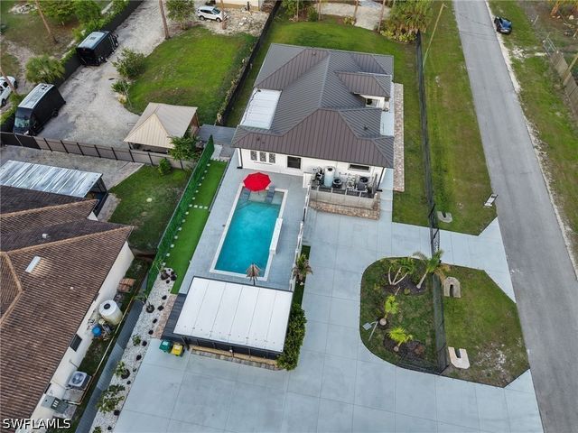 3159 6th AVE SE, Naples, FL 34117