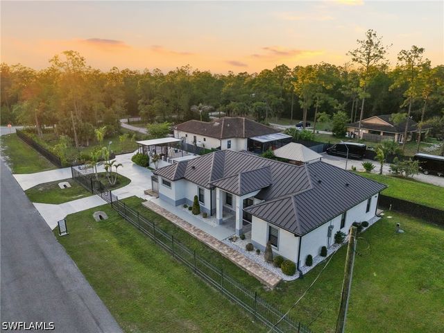 3159 6th AVE SE, Naples, FL 34117