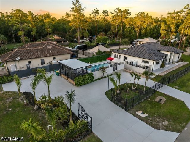 3159 6th AVE SE, Naples, FL 34117