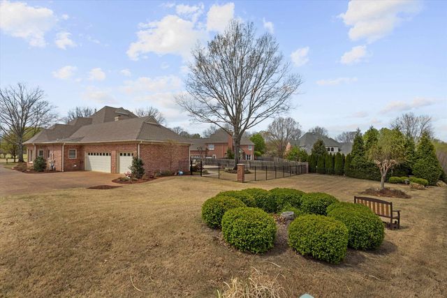 2540 HALLE PKY, Collierville, TN 38017