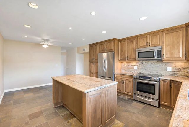32124 Beachlake Lane, Westlake Village, CA 91361