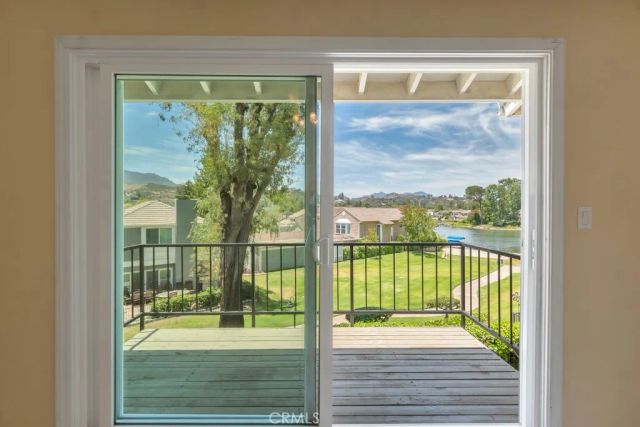 32124 Beachlake Lane, Westlake Village, CA 91361