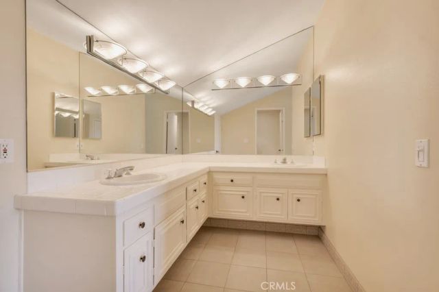 32124 Beachlake Lane, Westlake Village, CA 91361