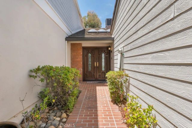 32124 Beachlake Lane, Westlake Village, CA 91361