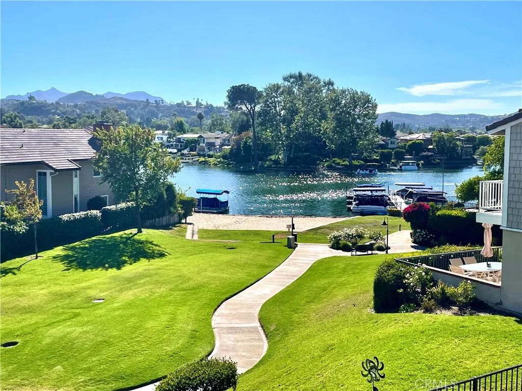 32124 Beachlake Lane, Westlake Village, CA 91361