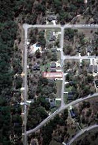 13 Sunny Hill Drive, Huntsville, TX 77340