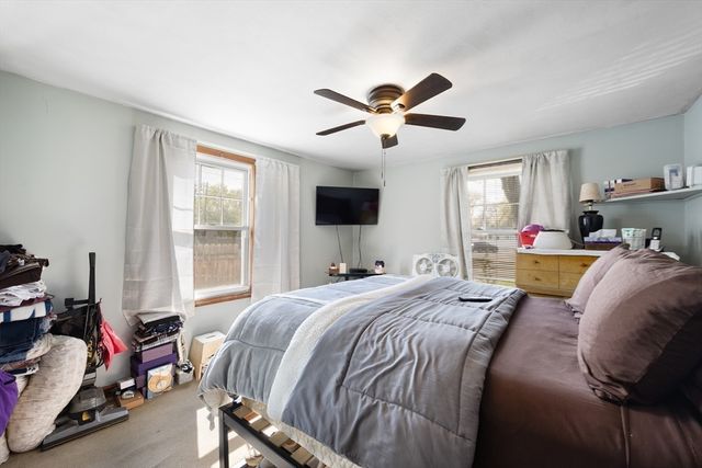1791 Carew St, Springfield, MA 01104