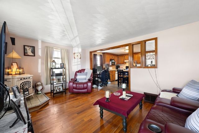 1791 Carew St, Springfield, MA 01104