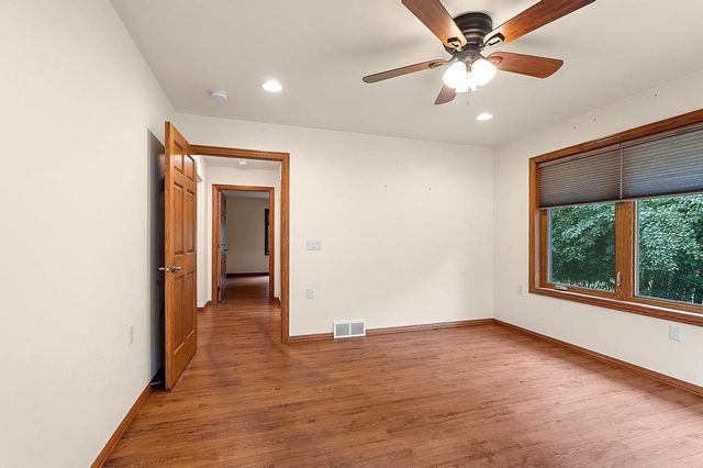 2474 SHADY OAK DRIVE, Green Bay, WI 54304