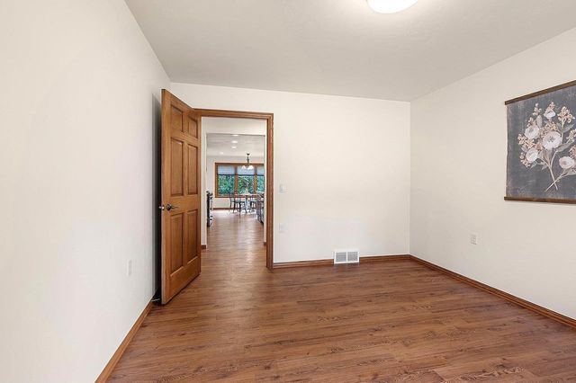 2474 SHADY OAK DRIVE, Green Bay, WI 54304
