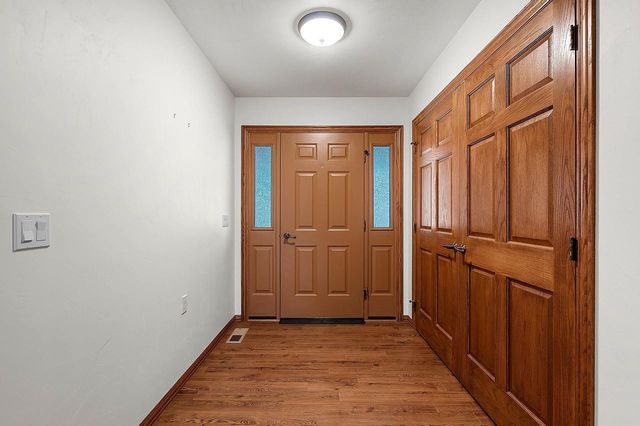 2474 SHADY OAK DRIVE, Green Bay, WI 54304