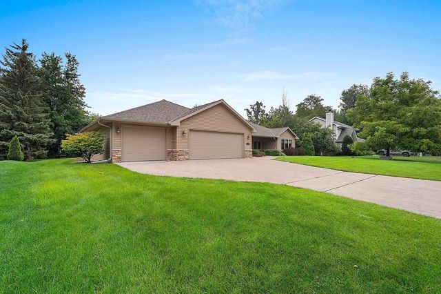 2474 SHADY OAK DRIVE, Green Bay, WI 54304
