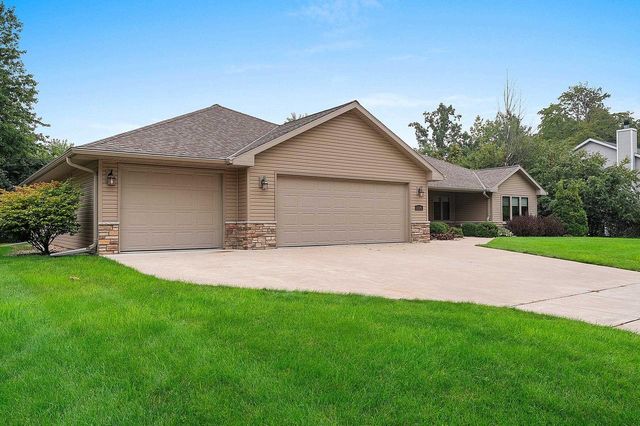 2474 SHADY OAK DRIVE, Green Bay, WI 54304