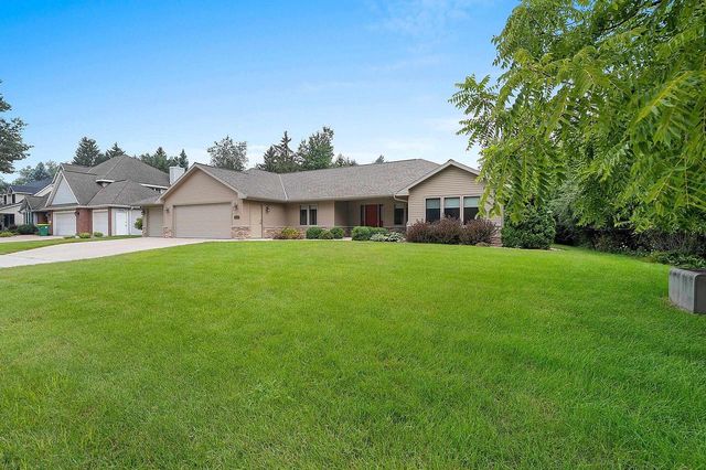 2474 SHADY OAK DRIVE, Green Bay, WI 54304