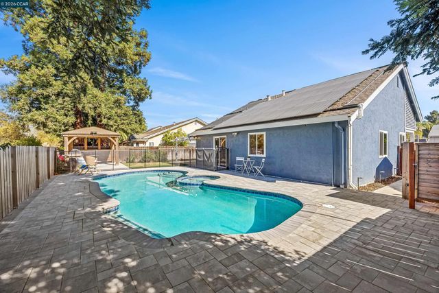 9953 Mangos Dr, San Ramon, CA 94583