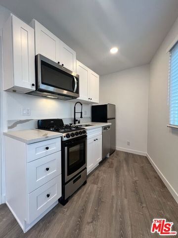 421 E Chevy Chase Drive 1, Glendale, CA 91205