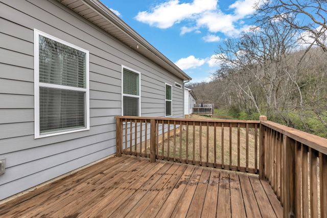 942 Millstream Dr, N, Nashville, TN 37218