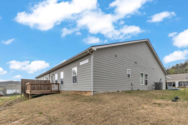 942 Millstream Dr, N, Nashville, TN 37218