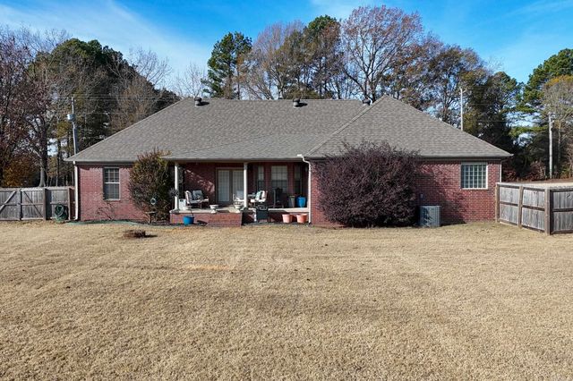 75 Southwood Drive, Cabot, AR 72023