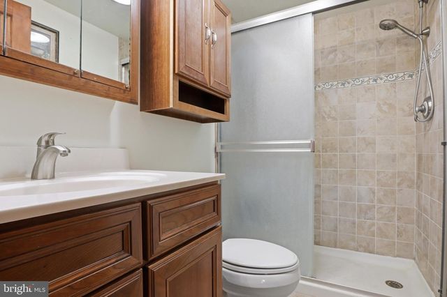 3075 MUIRFIELD RD, Dover, PA 17315