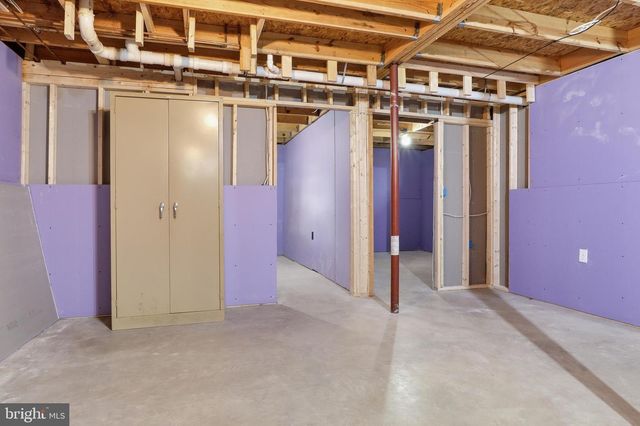 3075 MUIRFIELD RD, Dover, PA 17315