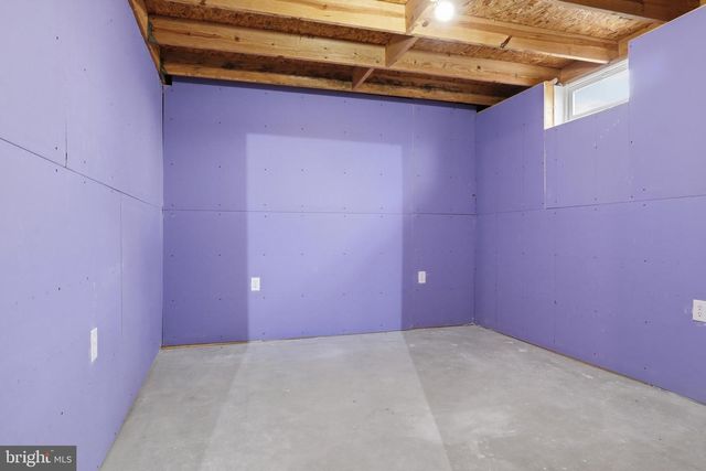 3075 MUIRFIELD RD, Dover, PA 17315