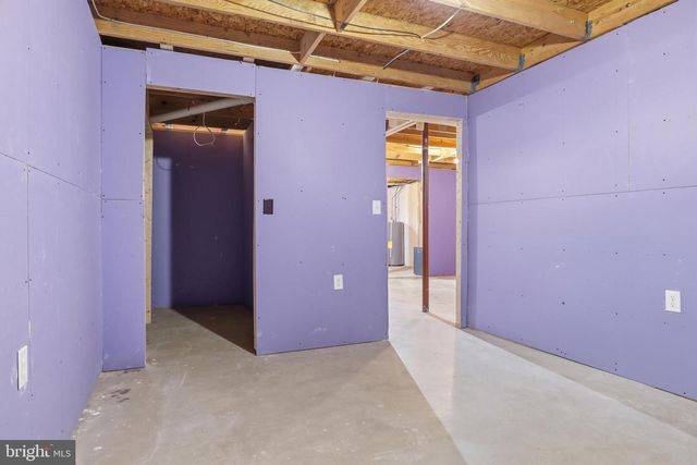 3075 MUIRFIELD RD, Dover, PA 17315