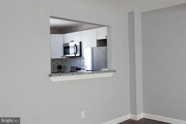 1106 CASTLEHAVEN CT, Capitol Heights, MD 20743