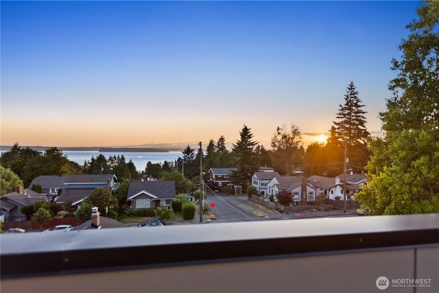 4353 SW Willow Street, Seattle, WA 98136