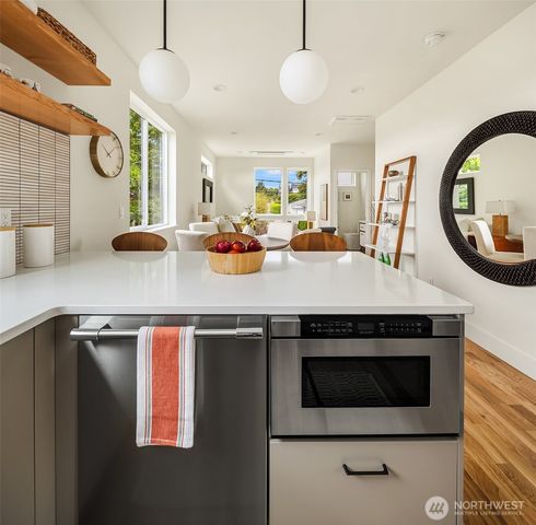 4353 SW Willow Street, Seattle, WA 98136