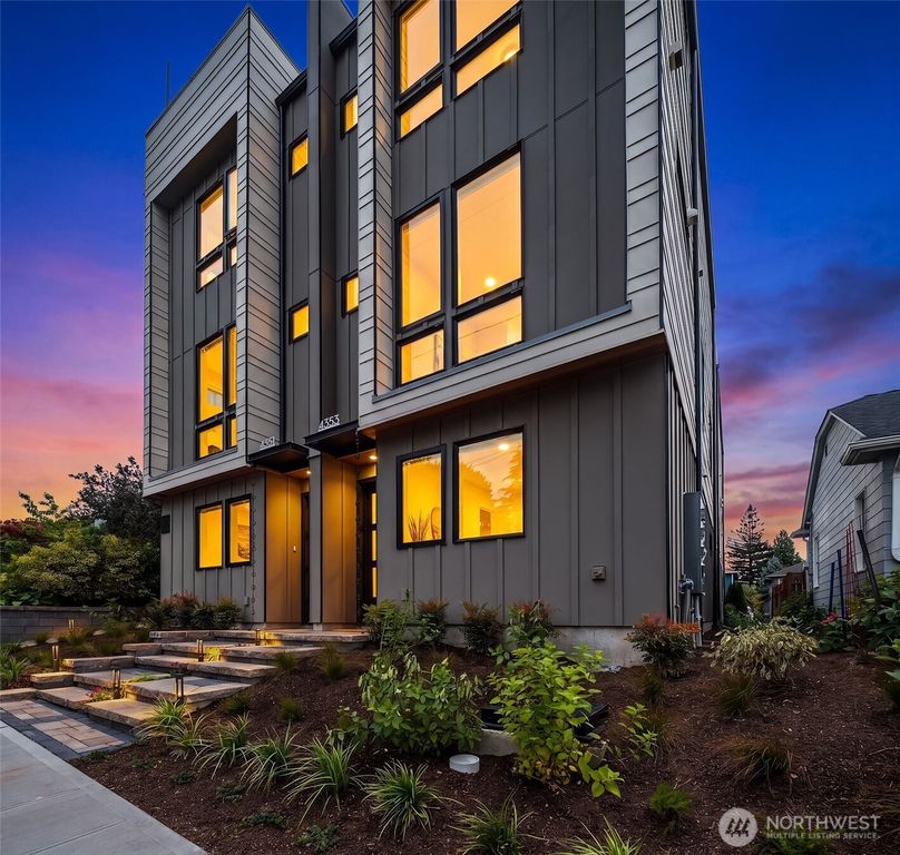 4353 SW Willow Street, Seattle, WA 98136