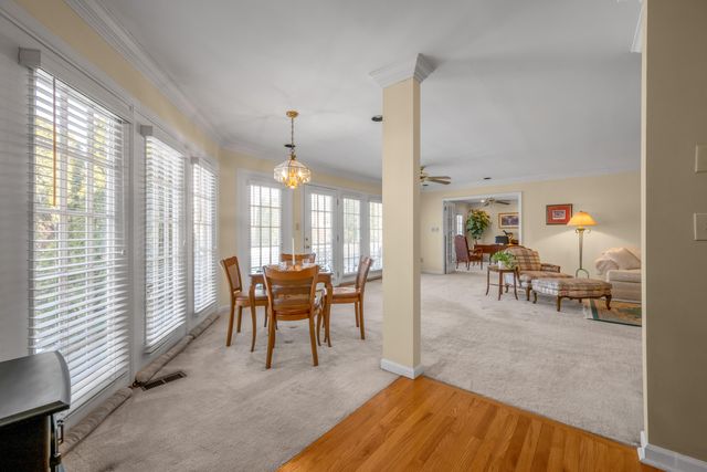 1205 Glen Crest, Lexington, KY 40502