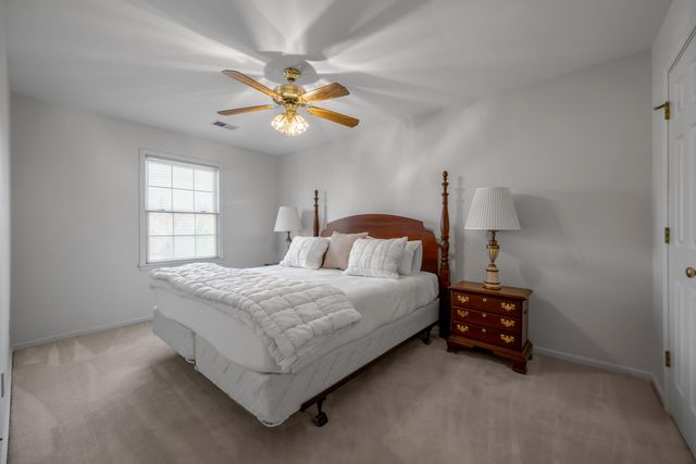 1205 Glen Crest, Lexington, KY 40502