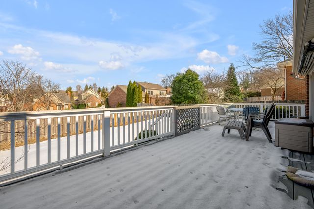 1205 Glen Crest, Lexington, KY 40502