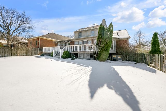 1205 Glen Crest, Lexington, KY 40502