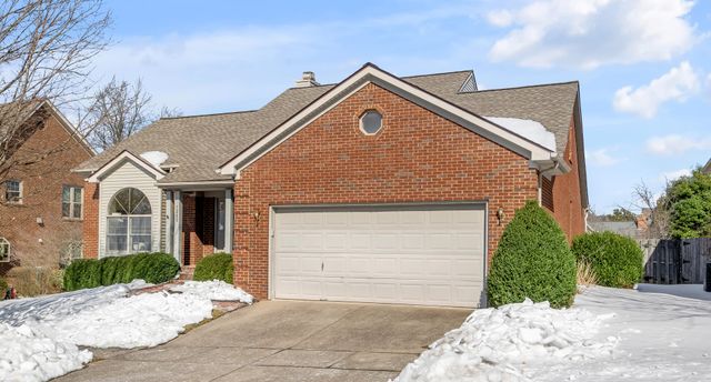 1205 Glen Crest, Lexington, KY 40502