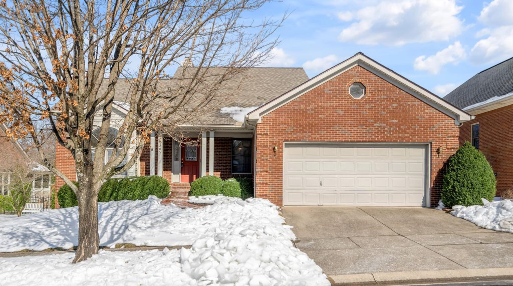 1205 Glen Crest, Lexington, KY 40502