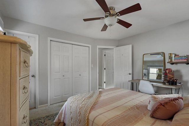 1476 32nd AVENUE, Kenosha, WI 53144