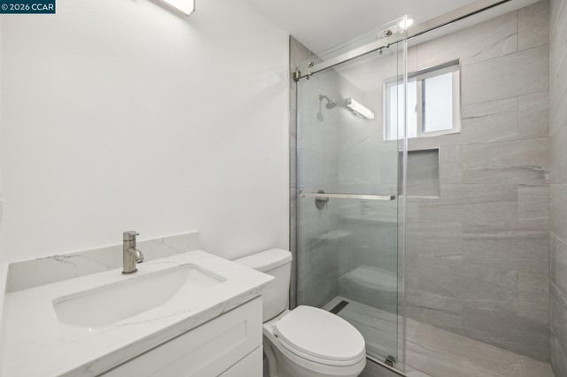 3718 Hillsborough Dr, Concord, CA 94520