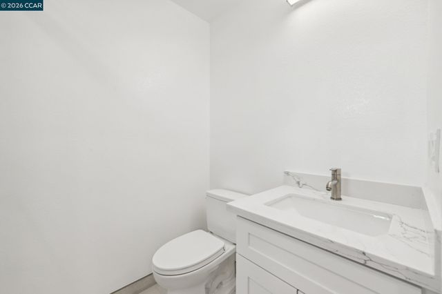 3718 Hillsborough Dr, Concord, CA 94520