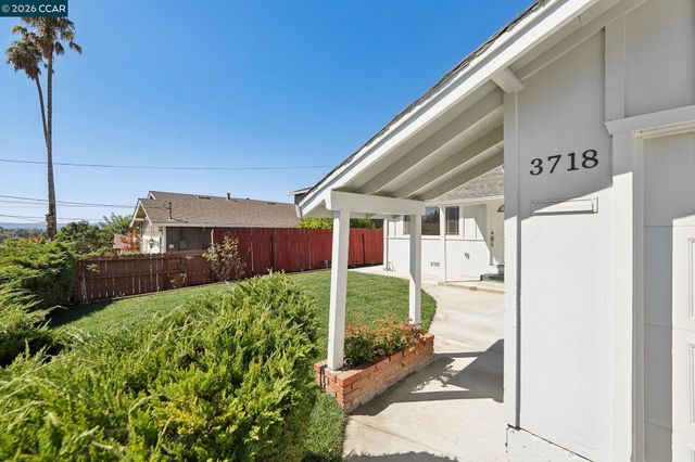 3718 Hillsborough Dr, Concord, CA 94520