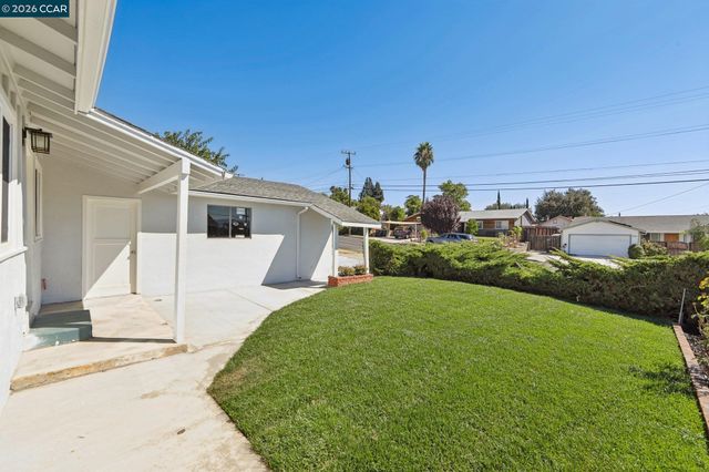 3718 Hillsborough Dr, Concord, CA 94520