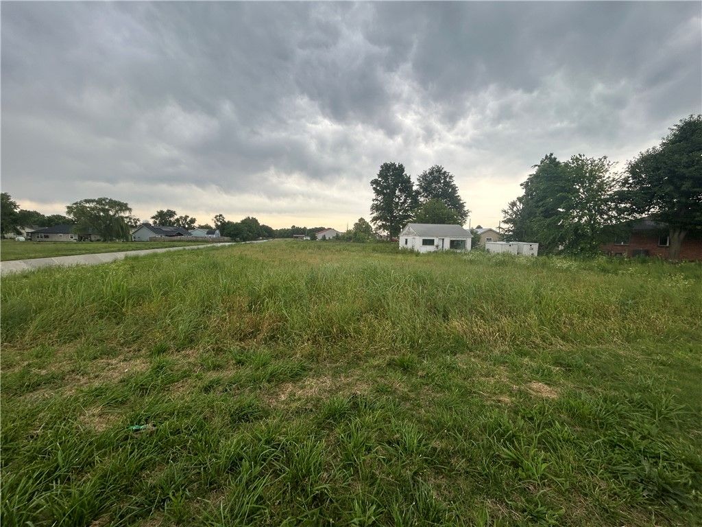1769 E Kenwood Street, Siloam Springs, AR 72761