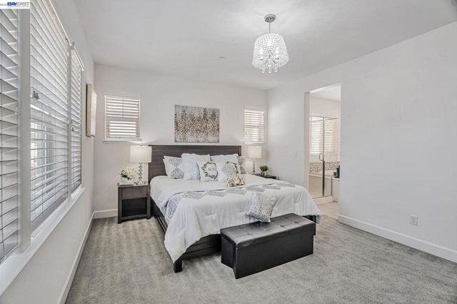 705 705 Cannery Pl, San Jose, CA 95112